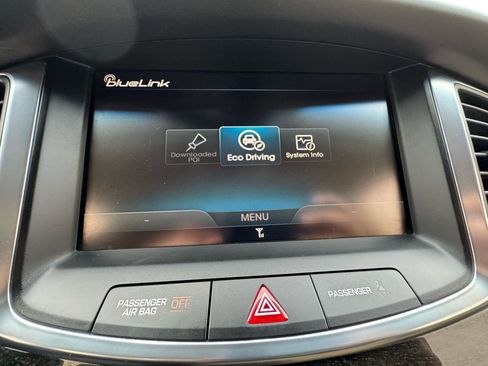 Used 2016 Hyundai Equus Signature image 32