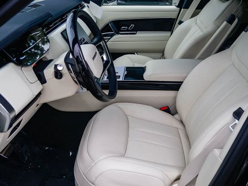 New 2026 Land Rover Range Rover SE AWD/4WD image 19