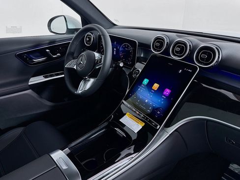 New 2026 Mercedes-Benz GLC 300 4MATIC image 15
