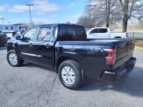 Certified 2023 Nissan Frontier SV w/ SV Convenience Package RWD image 18