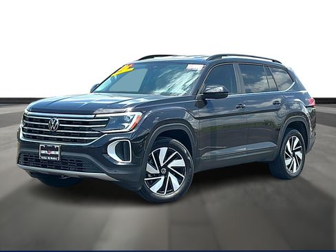 Used 2026 Volkswagen Atlas SE AWD/4WD image 1