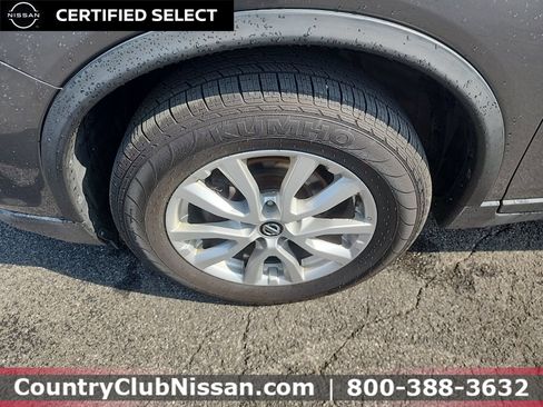 Certified 2019 Nissan Rogue SV AWD/4WD image 34