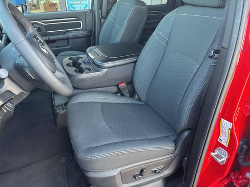 Used 2026 RAM 2500 Big Horn AWD/4WD image 9