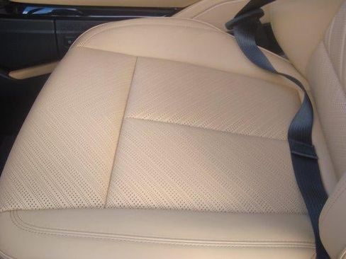 New 2026 Cadillac Escalade IQ Luxury 2 image 9