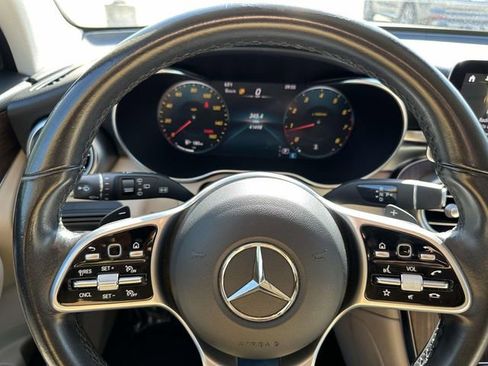Used 2022 Mercedes-Benz GLC 300 4MATIC w/ Premium Package Lite image 26