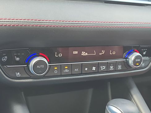 Used 2021 MAZDA MAZDA6 Carbon Edition image 19