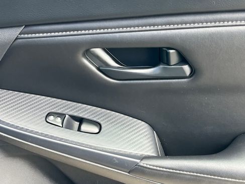 Certified 2024 Nissan Sentra S FWD image 19