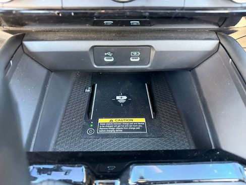 Used 2025 Honda Accord Touring image 15