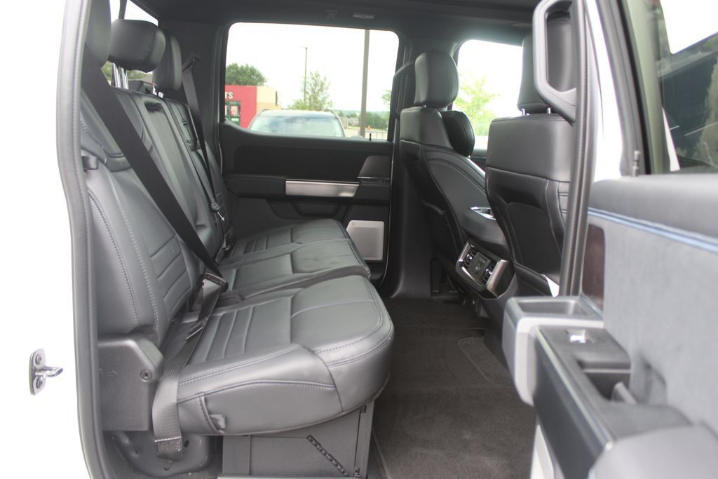 New 2026 Ford F350 Platinum w/ Tremor Off-Road Package AWD/4WD image 20