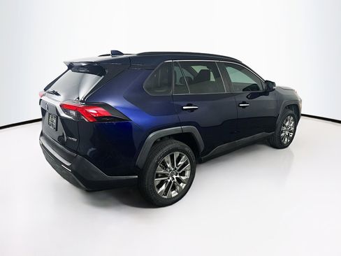 Used 2021 Toyota RAV4 Limited image 9