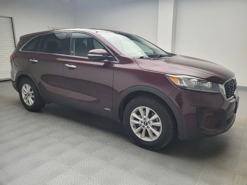 Used 2019 Kia Sorento AWD image 11