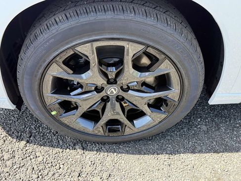 New 2026 Lexus TX 500h AWD image 7