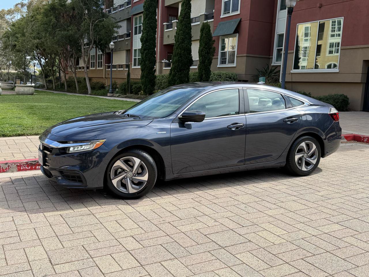 Used 2019 Honda Insight EX image 3