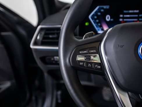 Used 2023 BMW 330e w/ Premium Package image 38