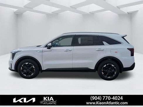 New 2025 Kia Sorento S w/ Panoramic Sunroof Package FWD image 6