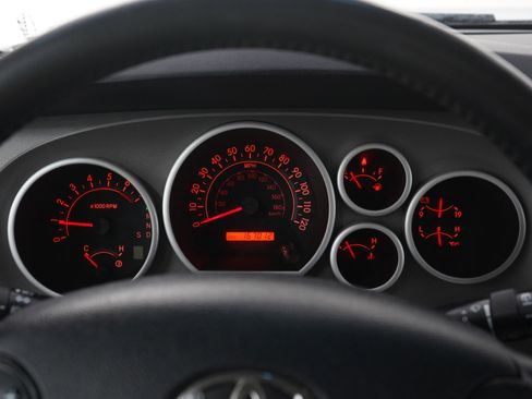 Used 2010 Toyota Sequoia SR5 AWD/4WD image 24