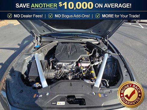 Used 2025 Genesis G70 2.5T image 25