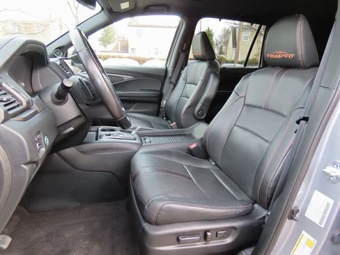 Certified 2023 Honda Passport TrailSport image 12