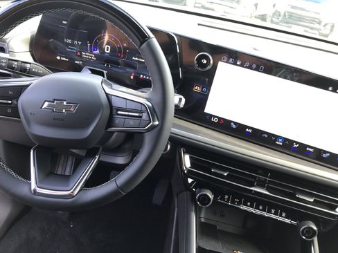 New 2026 Chevrolet Traverse LT w/ Enhanced Driving Package image 20