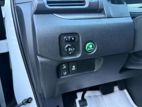 Used 2022 Honda Pilot Sport image 23