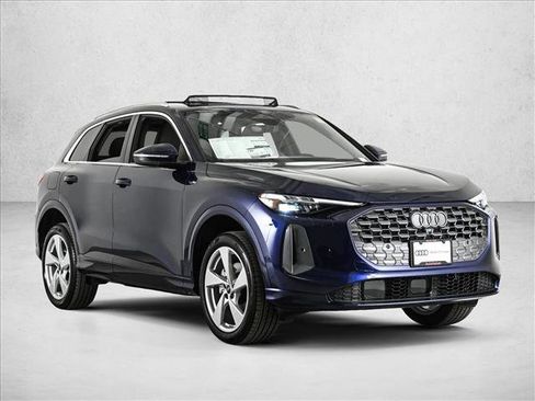 New 2025 Audi Q5 Premium Plus image 3