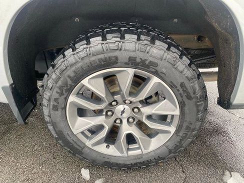 Used 2022 Chevrolet Silverado 1500 RST AWD/4WD image 29