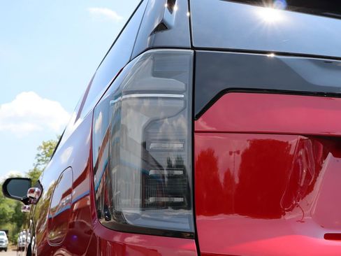 New 2025 Chevrolet Tahoe Premier image 33