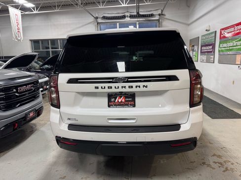 Used 2023 Chevrolet Suburban Z71 w/ Luxury Package image 6