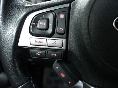 Used 2017 Subaru Outback 2.5i Premium image 20