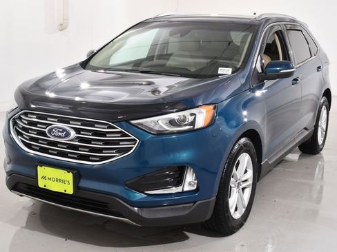 Used 2020 Ford Edge SEL w/ Cold Weather Package AWD/4WD image 2