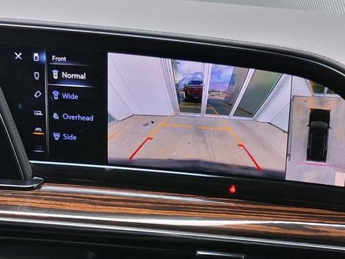 Used 2022 Cadillac Escalade ESV Premium Luxury w/ Performance Package image 11