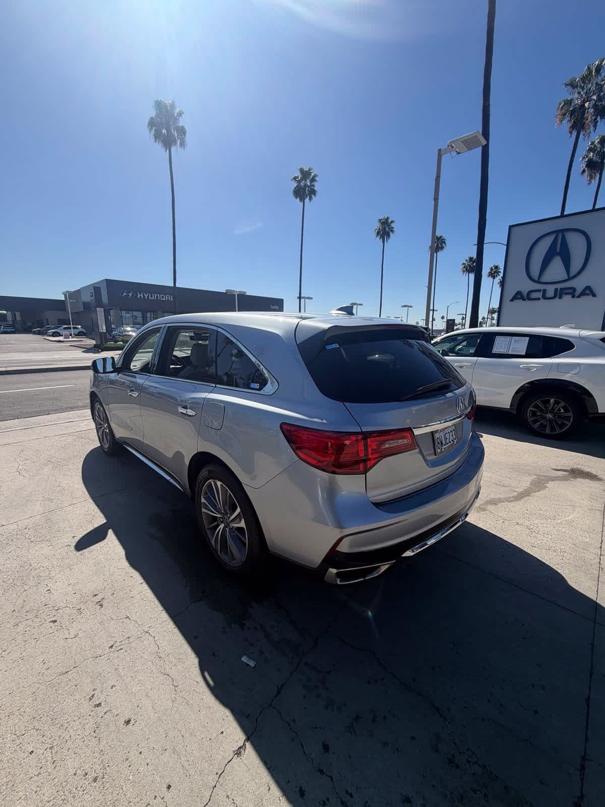 Used 2018 Acura MDX w/ Technology Package FWD image 7