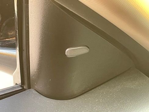 Used 2024 Nissan Altima 2.0 SR image 15