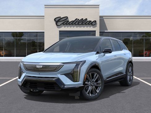 New 2026 Cadillac Optiq Sport 2 w/ LPO, Floor Liner Package image 6