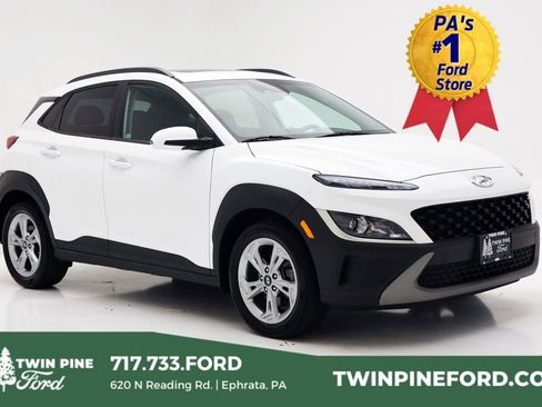 Used 2023 Hyundai Kona SEL w/ Convenience Package image 1