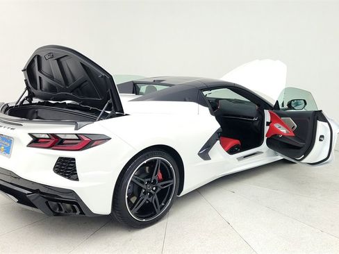 Certified 2024 Chevrolet Corvette Stingray Preferred Conv w/ Battery Protection Package image 13