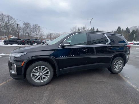 Certified 2023 Chevrolet Traverse LT image 5