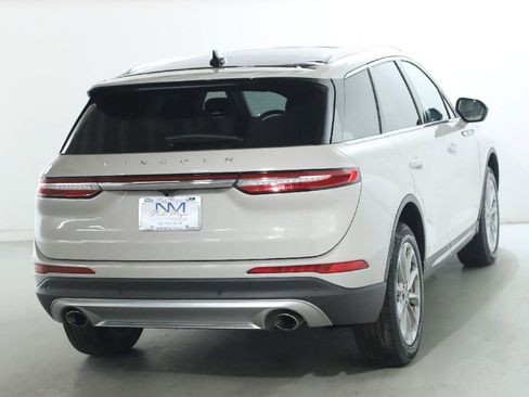 Certified 2022 Lincoln Corsair AWD w/ Premium Package image 47