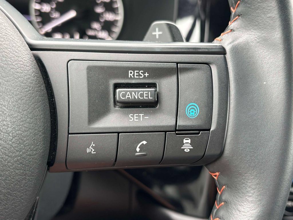 Used 2024 Nissan Pathfinder Rock Creek AWD/4WD image 10