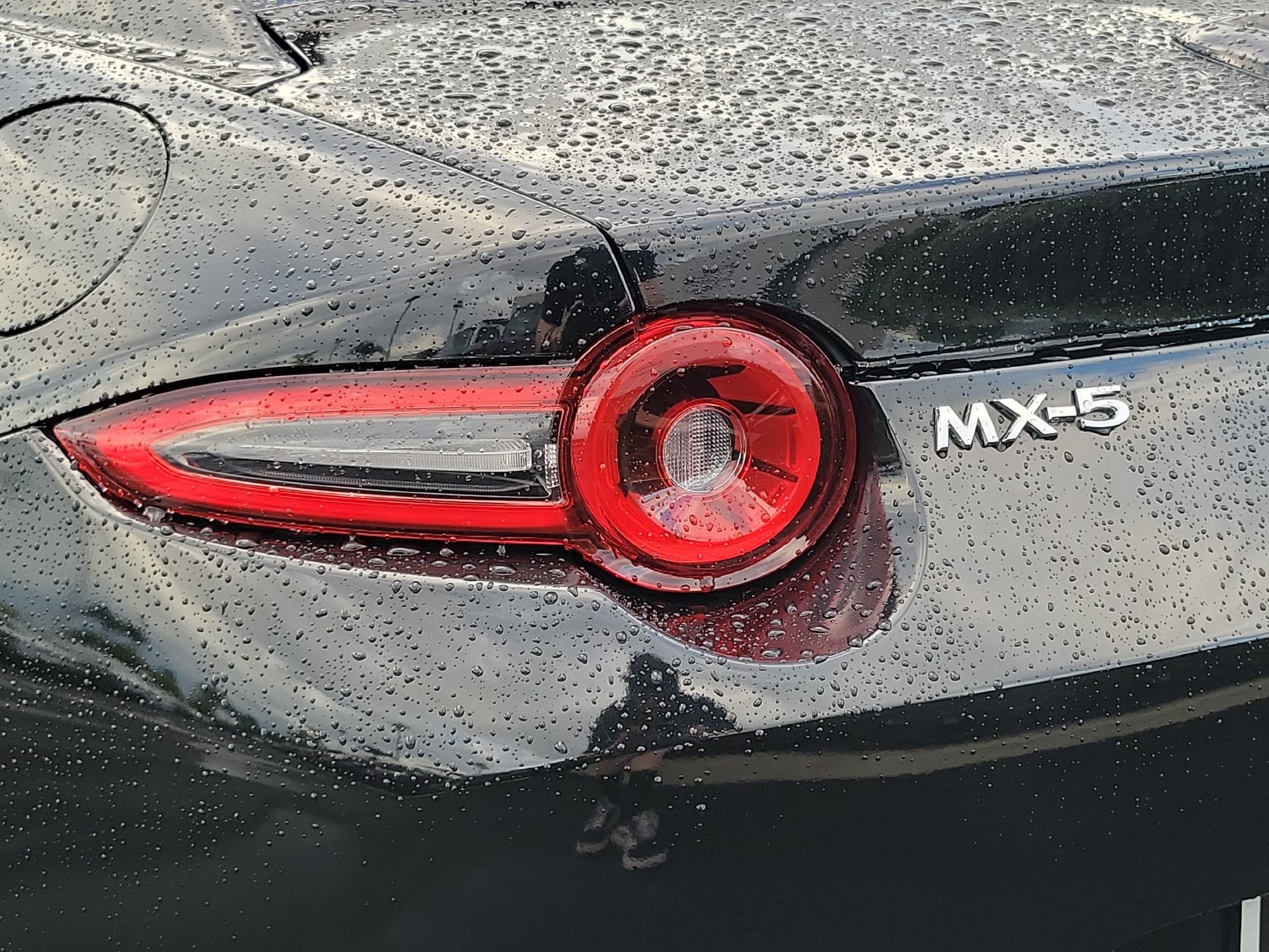 Used 2025 MAZDA MX-5 Miata RF Grand Touring RWD image 13