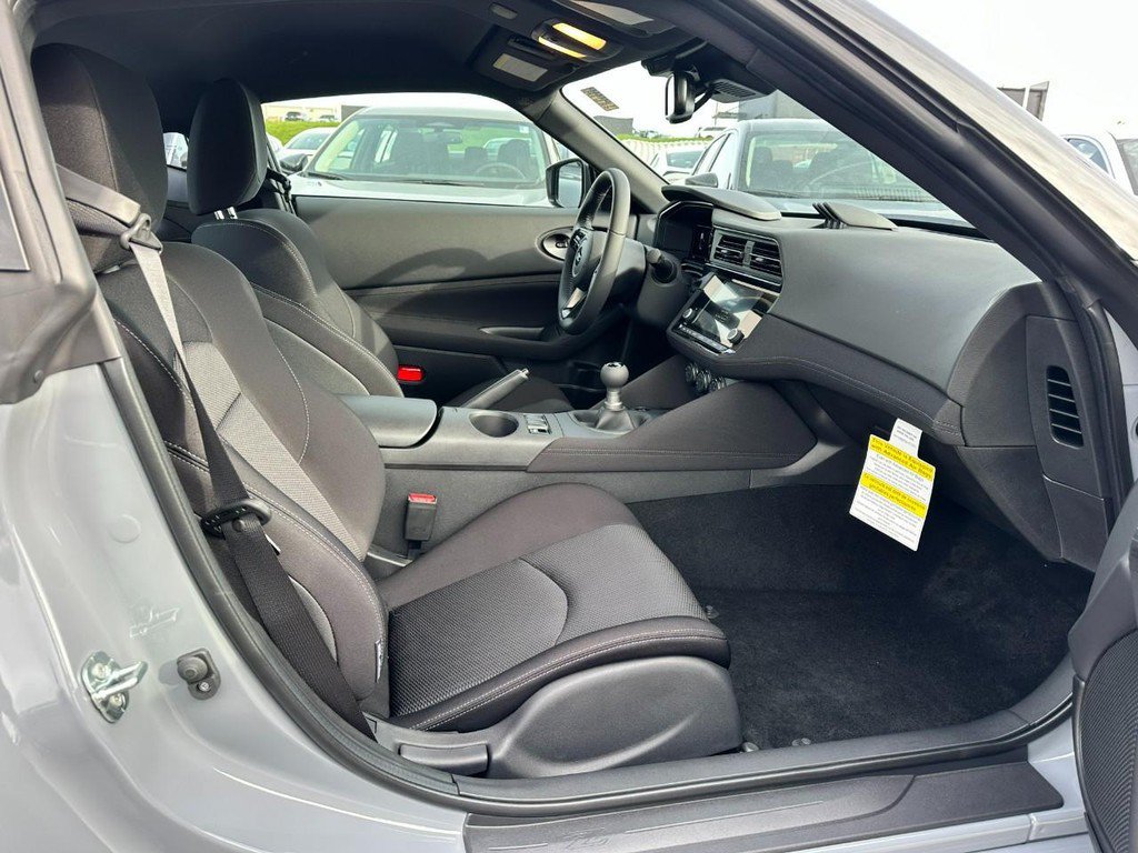 New 2026 Nissan Z Sport w/ Floor Mat Package RWD image 4