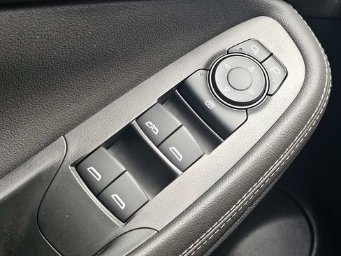 Used 2023 Buick Encore GX Select FWD image 26