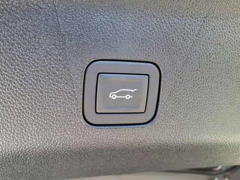 New 2026 Chevrolet Tahoe Premier AWD/4WD image 16