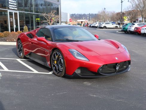 Used 2024 Maserati MC20 Cielo image 4