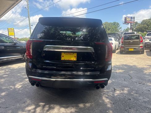 Used 2022 GMC Yukon Denali w/ Denali Ultimate Package AWD/4WD image 7