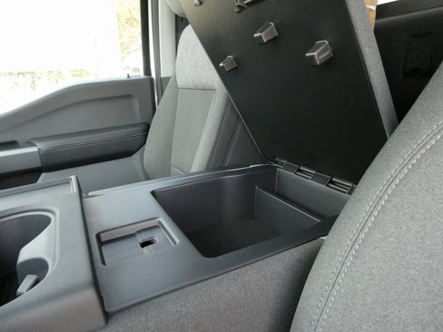 New 2025 Ford F350 XLT w/ Snow Plow Prep Package image 28