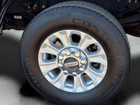 Used 2022 Ford F250 XLT w/ XLT Value Package AWD/4WD image 8