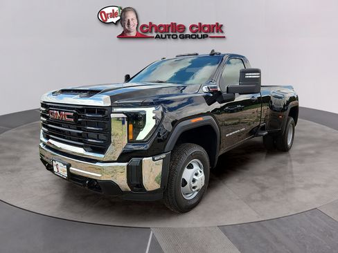 New 2026 GMC Sierra 3500 Pro AWD/4WD image 1