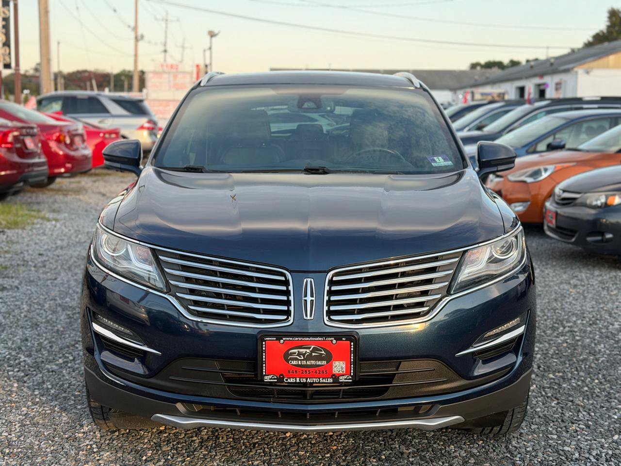 Used 2017 Lincoln MKC Select w/ Select Plus Package AWD/4WD image 2