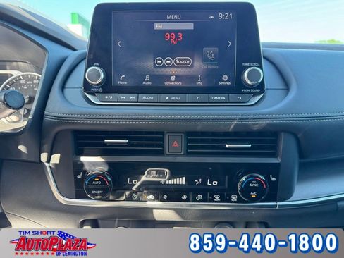 Used 2023 Nissan Rogue SV w/ SV Premium B Package AWD/4WD image 5